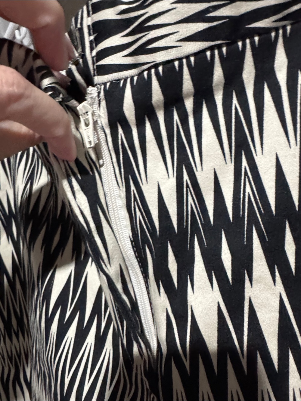 Black & White Geometric Women's Shorts - Picture 9 of 9